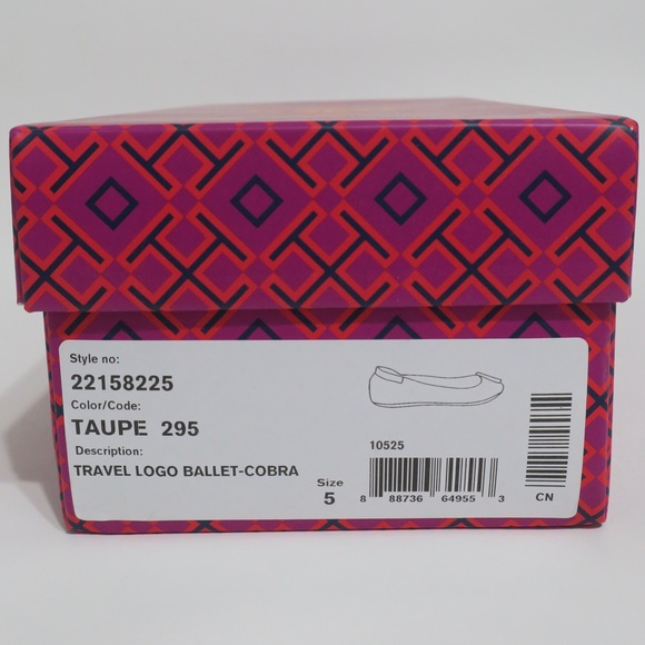 Tory Burch Minnie Travel Logo Ballet Flat - Picture 2 of 8